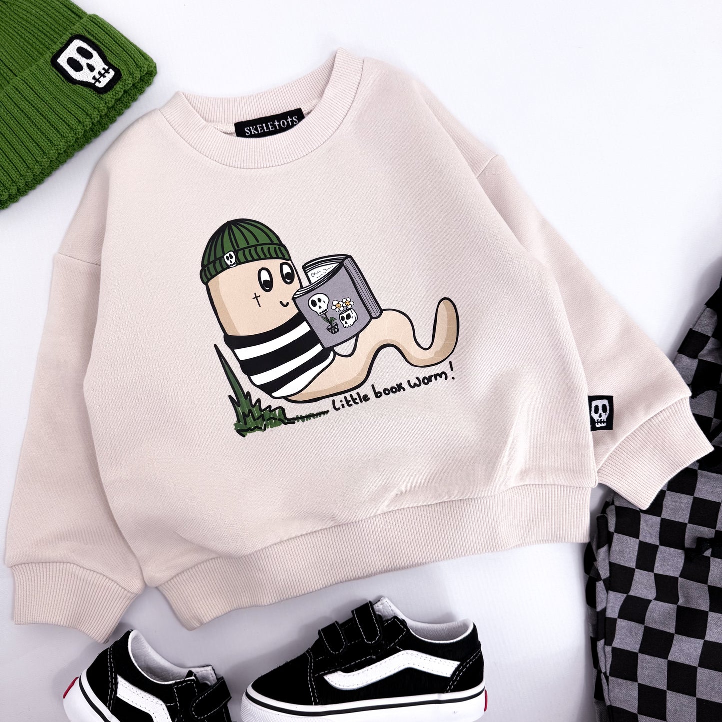 BOOK WORM SWEATSHIRT