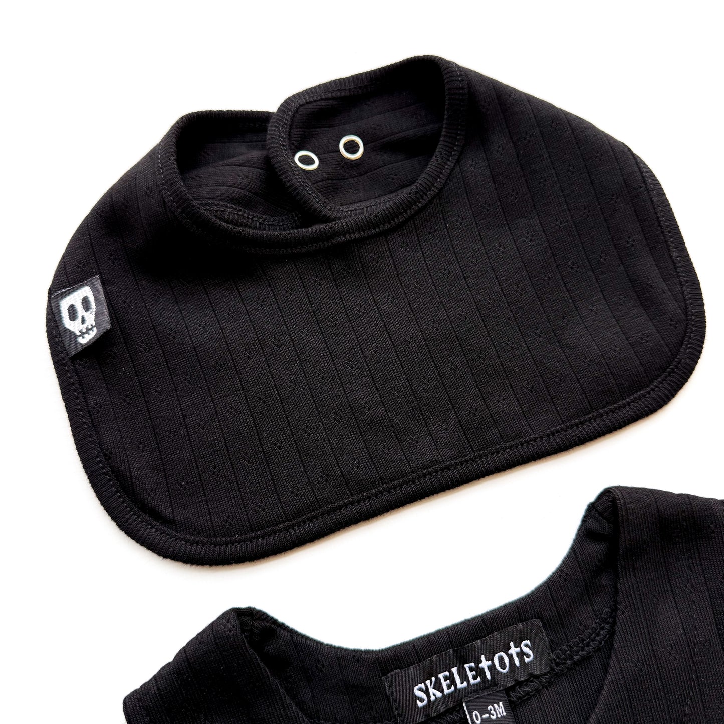 BABY POINTELLE BLACK BIB
