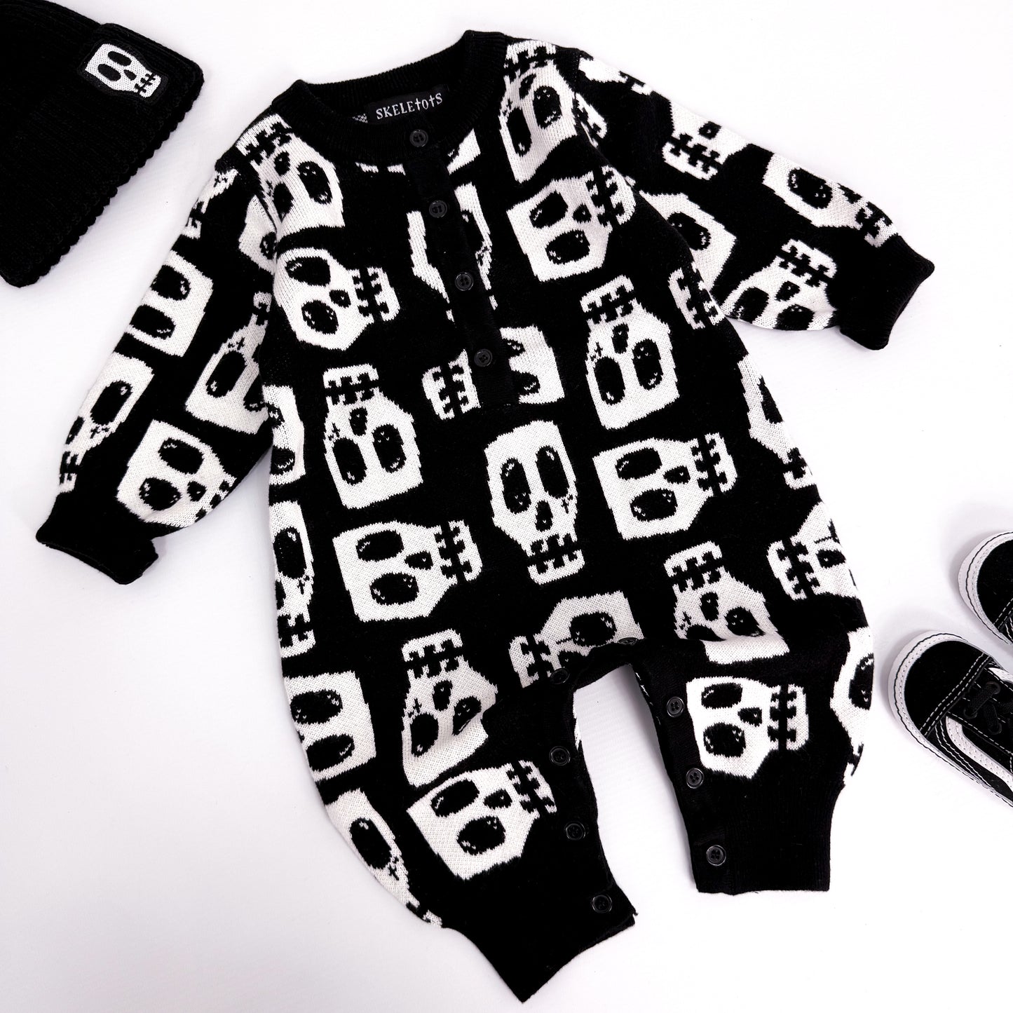 CHUNKY KNITTED BLACK SKELLY SKULL ALL IN ONE