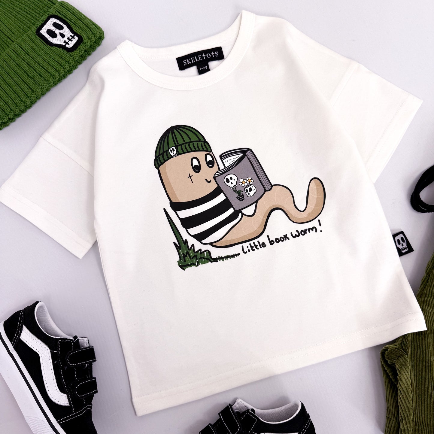 BOOK WORM TEE