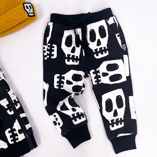 Kids black joggers with Skelly Skull design