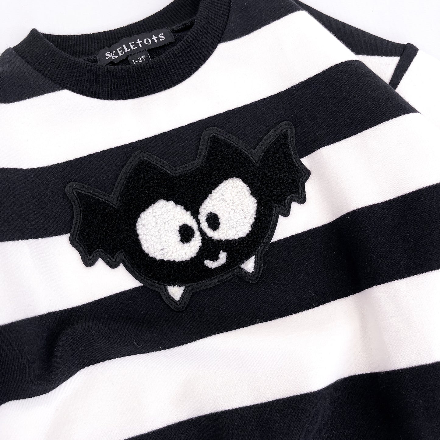 BAT PATCH STRIPE SWEATSHIRT