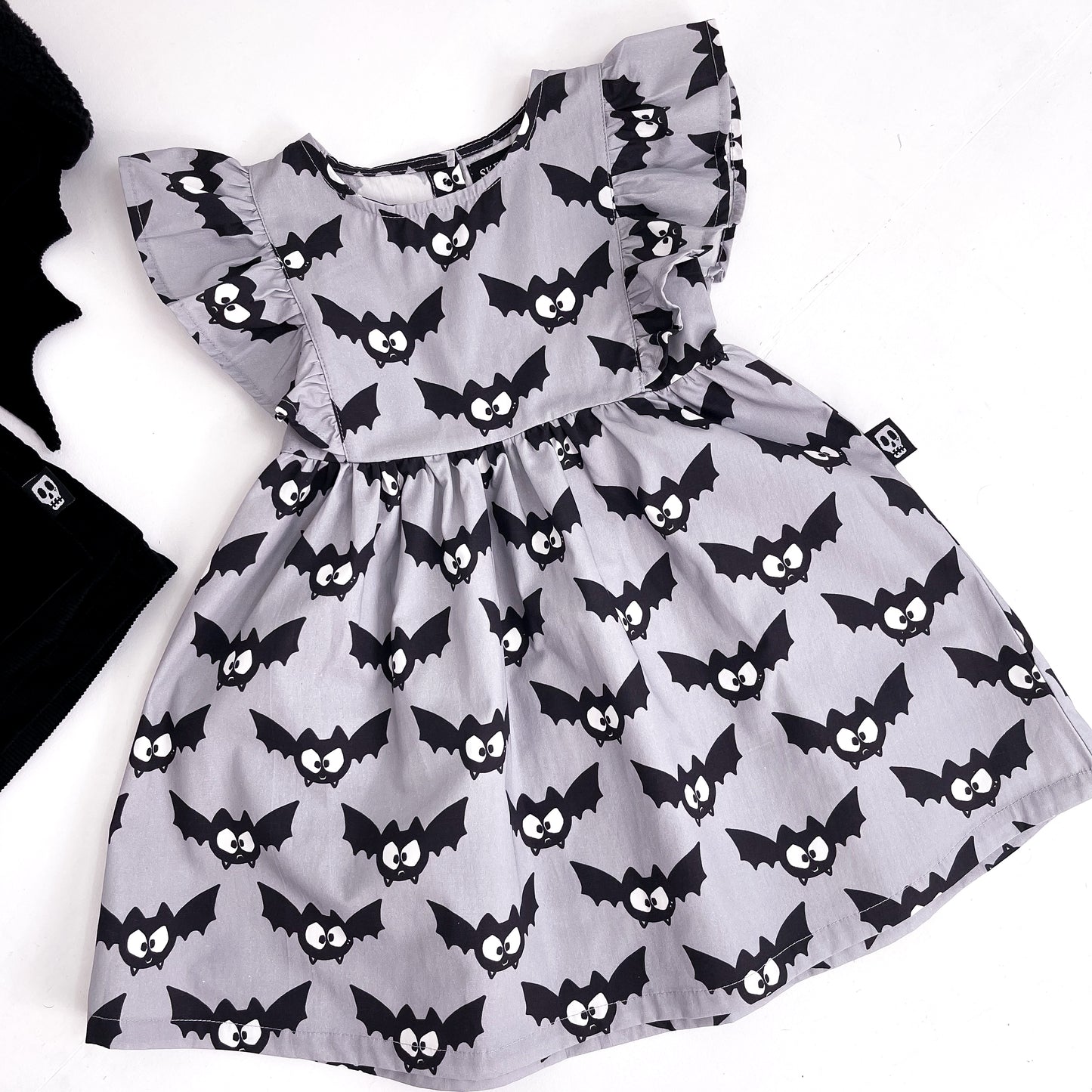 BAT FRILL SLEEVE DRESS