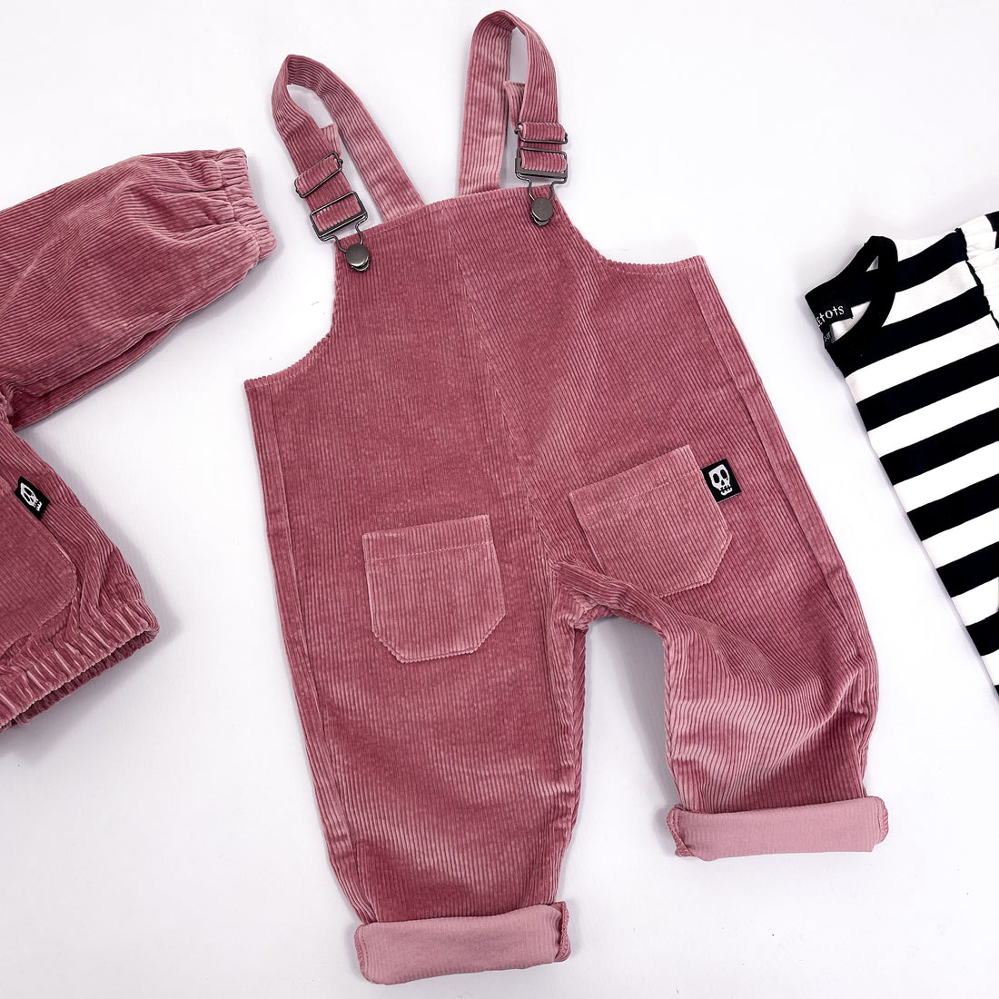 NOT SO BASIC DUSKY PINK CORD DUNGAREES – Skeletots