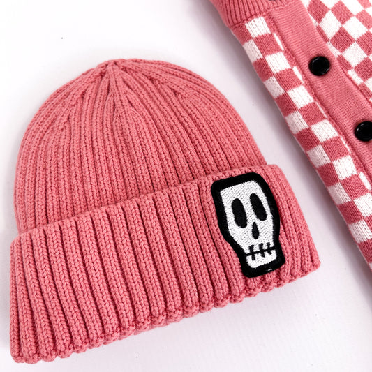 NOT SO BASIC DARK PINK CHUNKY KNIT TRAWLER BEANIE