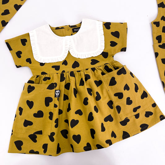 LOVE HEARTS MUSTARD COLLAR SMOCK DRESS