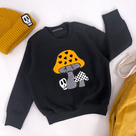 ⚡MUSTARD TOADSTOOL SKULL EMBROIDERED PATCH SWEATSHIRT⚡