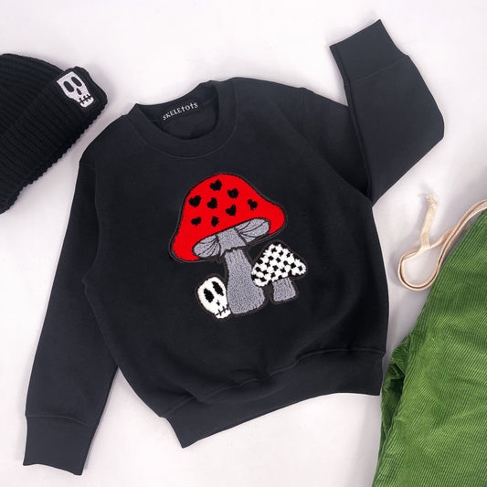 ⚡RED TOADSTOOL SKULL EMBROIDERED PATCH SWEATSHIRT⚡